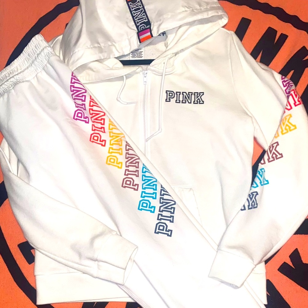 Rare HTF Victoria’s Secret PINK large rainbow 3 pc set!